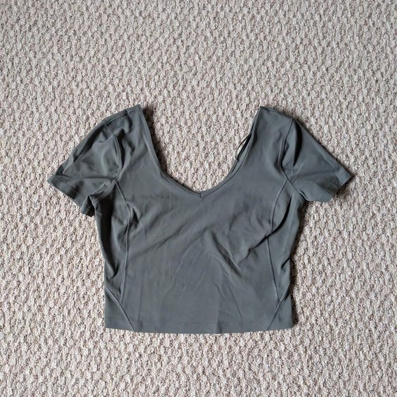 ✨Lululemon Align Tee✨ - Picture 3 of 3